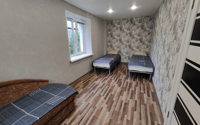 Апартаменты Апарт Миасс на Добролюбова