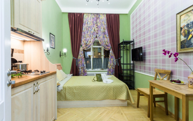 Апартаменты 2+1 Leohotels на Каменноостровском