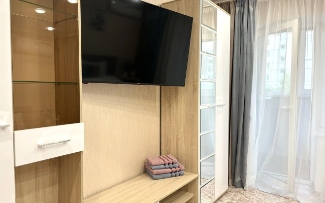 BestHome Prostornaya Kvartira Dlya 4 Gostey Flat
