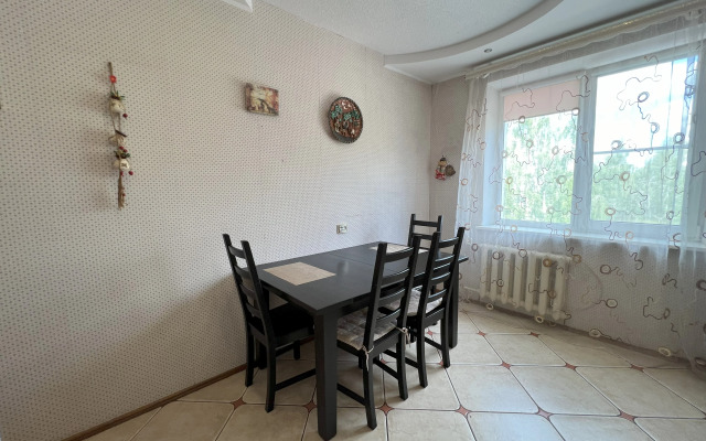 Na Matrosova 50 Flat