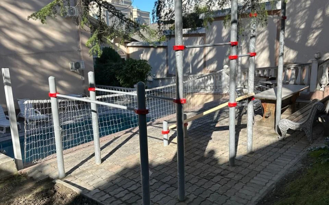 S Basseynom Apartments