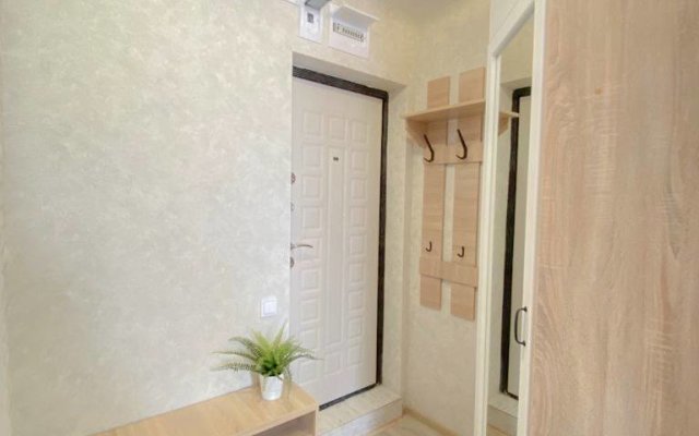 V 100 m ot Morya Centralnoy Sochi Flat