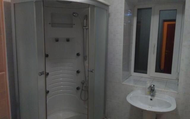 Pit-Stop M7 661km Mini-Hotel