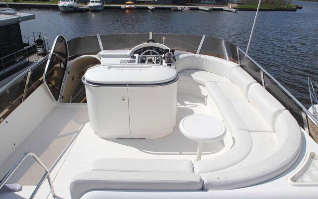 Princess Grazia Yacht