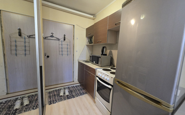 Na A Kuznetsova Flat