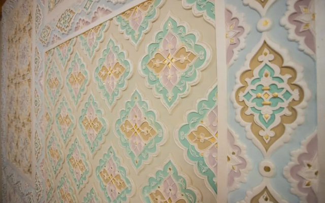 Butik-' Century Registan