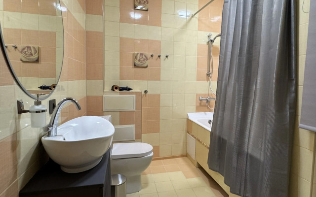 Na Baumana (Arbat) Flat