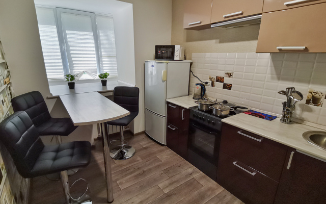 Апартаменты Сутки как дома на Сафьяновых 22