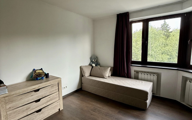 Uyutnaya U Lesa Flat