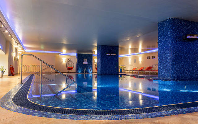 MonArch Moscow Hotel (ex. Renaissance Monarch)