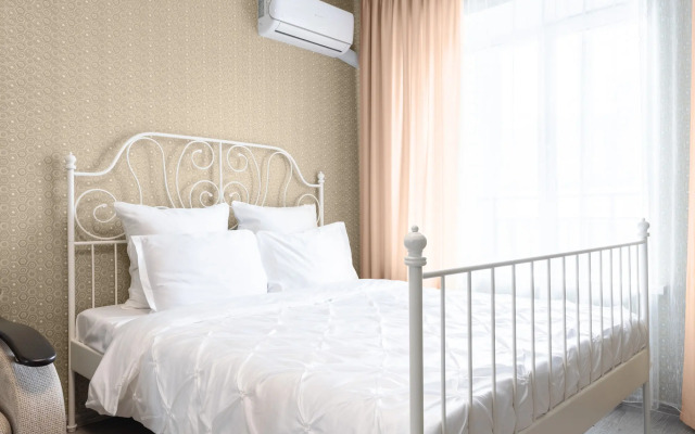 Апартаменты Serenity Homes в АртСити