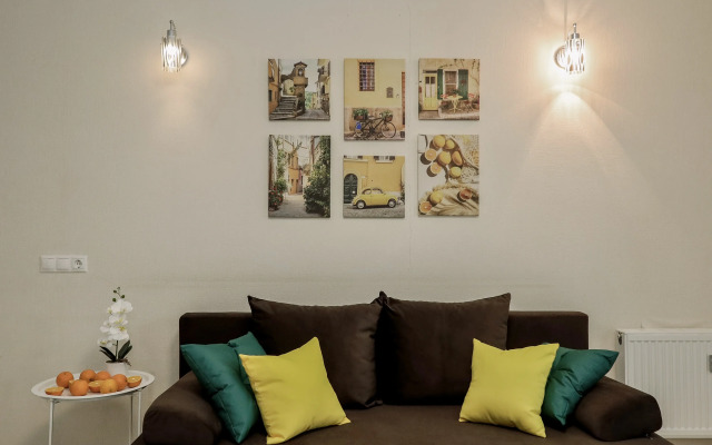 Uyutnaya V Novom Sovremennom Dome Zhk Klyuchevoy Apartment