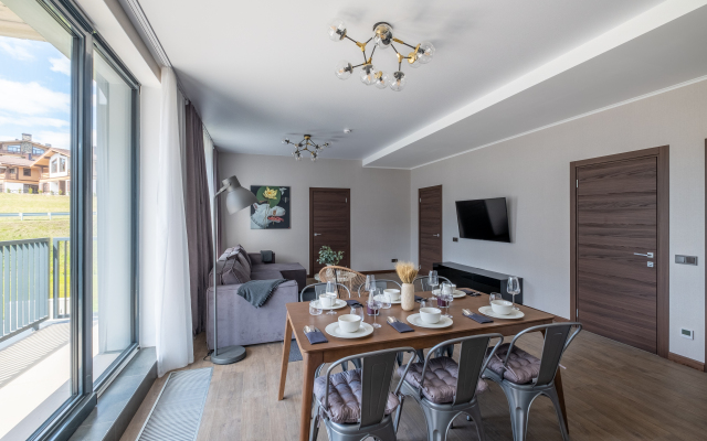 Апартаменты FoRest Охта Парк