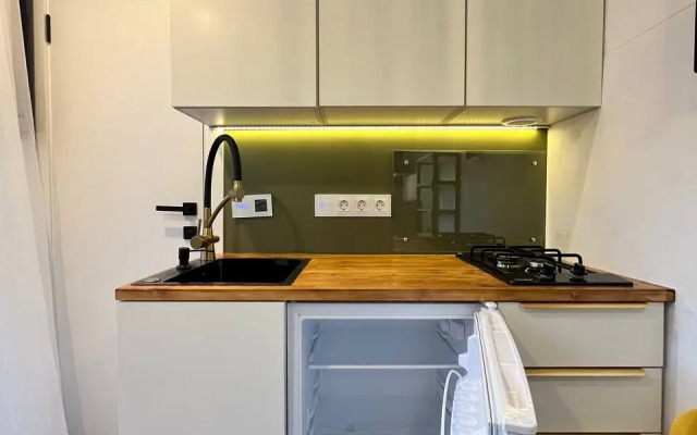 Studiya S Kupelyyu Apartment