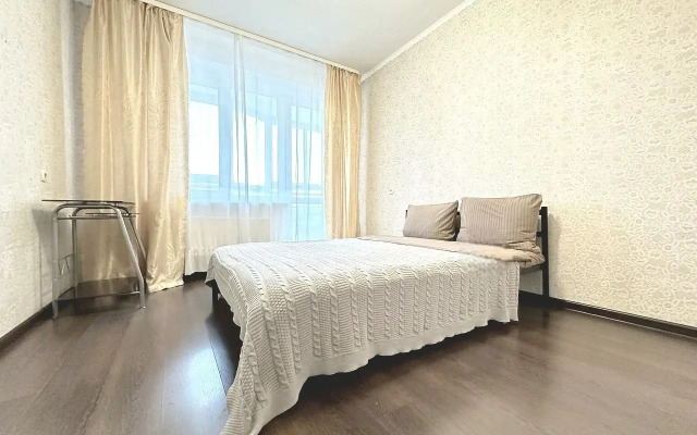 Dvukhkomnatnaya s balkonom na Pritomskom Flat