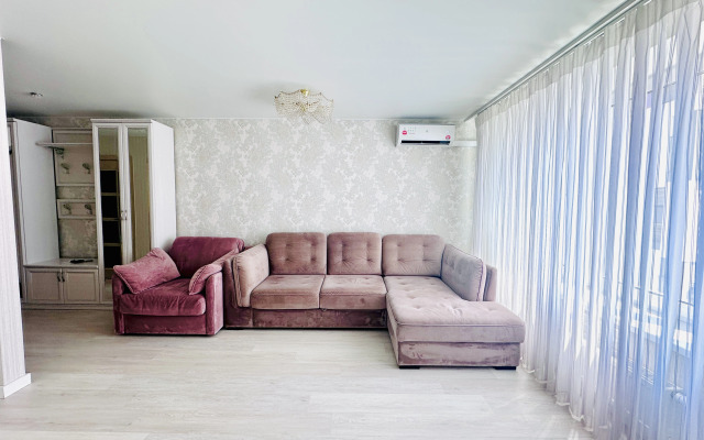 Studiya V Vidnom Flat