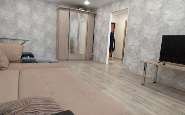 Yamalskiy 2 Flat