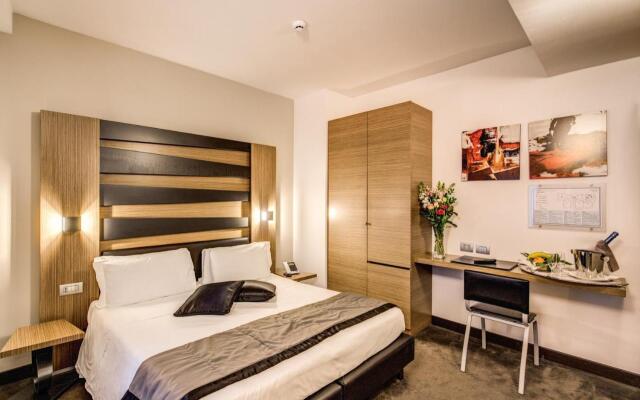 Hotel Trevi