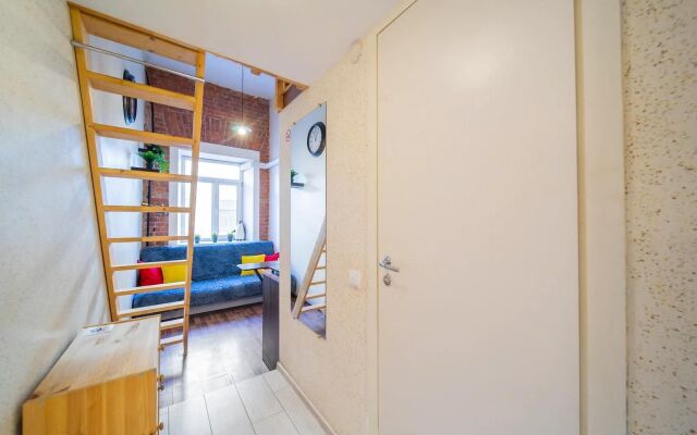 Studio Loft near Moscow Train station Flat