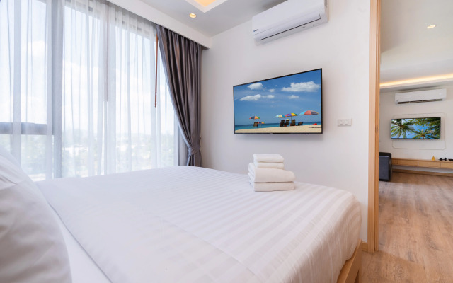 Aristo Beach Resort condo by Roominger Hotel