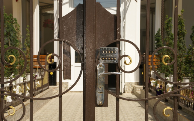 Belye Parusa Hotel