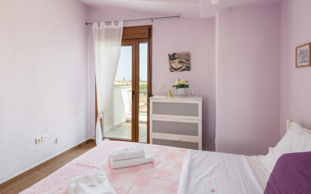 Belus Luxury Sani Villa