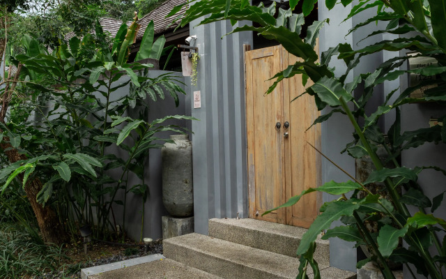 Traditional Thai 2BR in Baan Bua Estate Villa