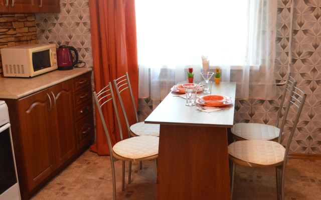 2-kh komnatnaya v centre goroda na 6 chelovek Flat