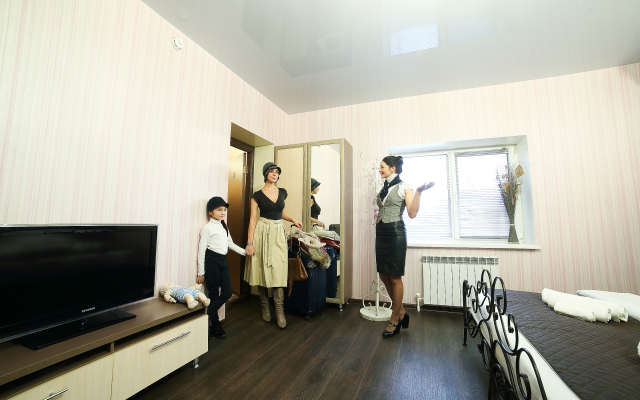 CHELNY INN Hotel