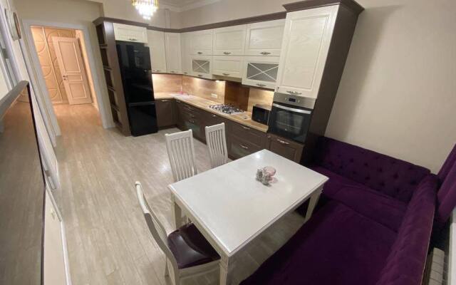 Na Khalilova s vidom na more Flat