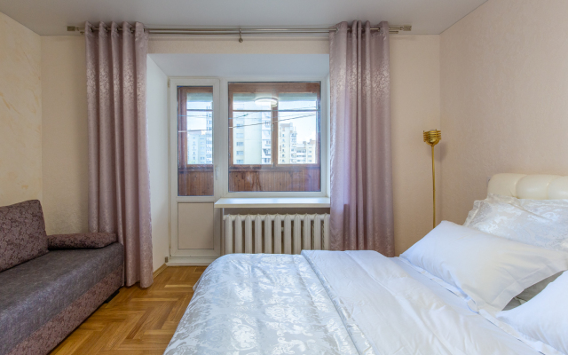 Апартаменты Трехкомнатные "Ладгорна" на Победителей