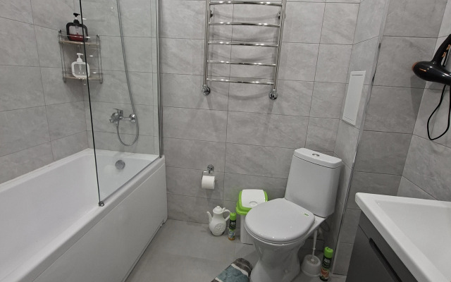 Uyutnaya V Tsentre Avtovokeal Pestova 5 Flat