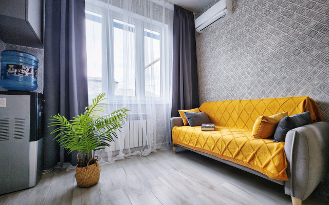 Uyutnaya na Ulitse Sergeya Borzenko Flat