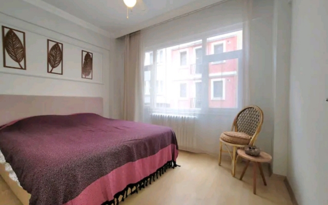 Cozy 3 Bedrooms for 7 people at  Taksim Flat