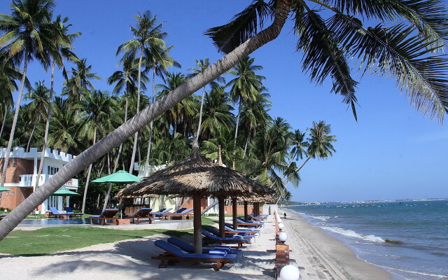 Ocean Place Mui Ne Resort Hotel