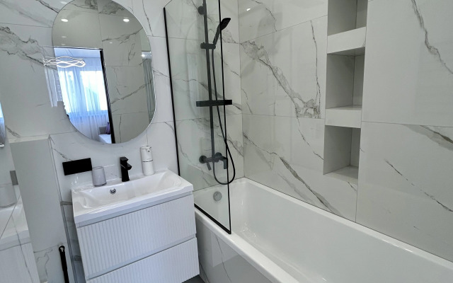 Shikarnaya Zhk Frukty Flat