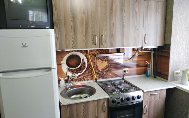 Апартаменты Яр-сутки на Ямской 80