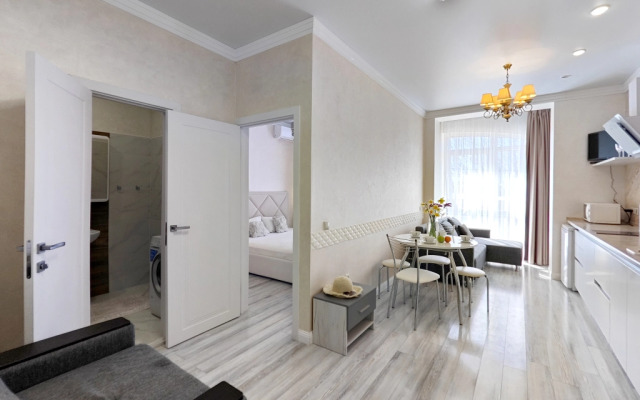 Апартаменты в Голубой Бухте 1