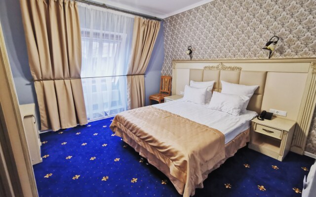 Pansionat KRAS HOTEL Hotel