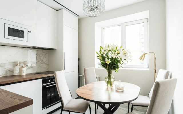 Dvukhkomnatnaya S Novym Remontov Naprotiv Opernogo Teatra Apartments
