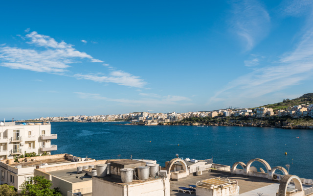 Bay View Apartment by Getaways Malta