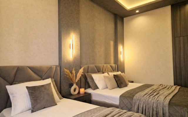 Квартира на набережной в центре