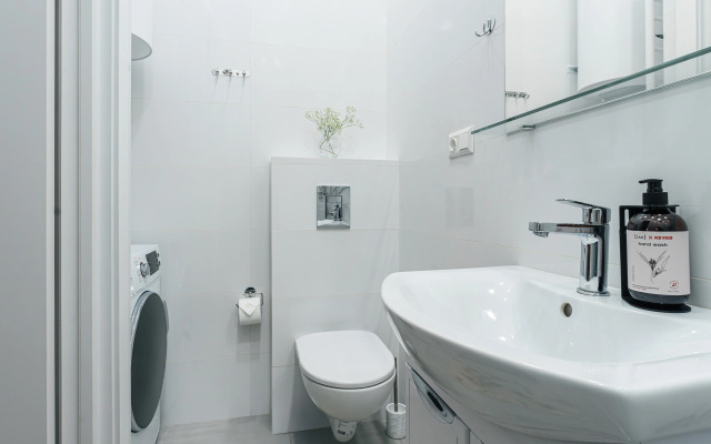 KeyGo #0117, 1 Bedroom, Near The Opera House Apartments