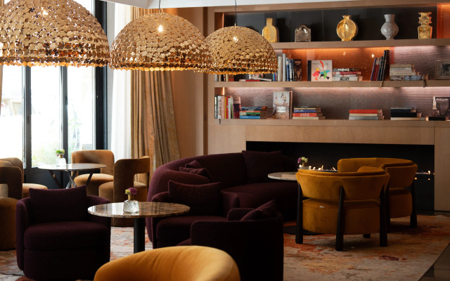 Отель SO/ Saint Petersburg