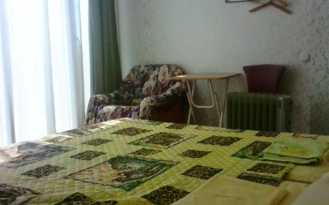 Tri Kita Guest House