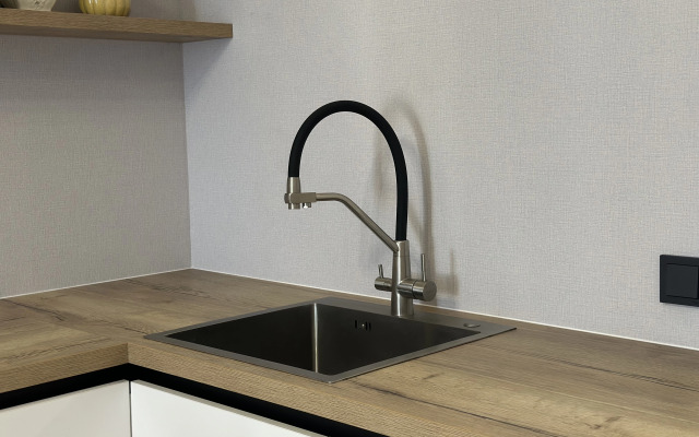 Квартира "Эленика" в Махачкале с видом на озеро и мечеть