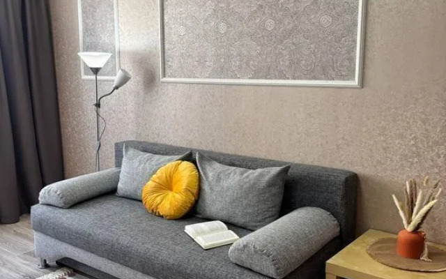 Na Solnechnom Bulvare 8k1 Flat