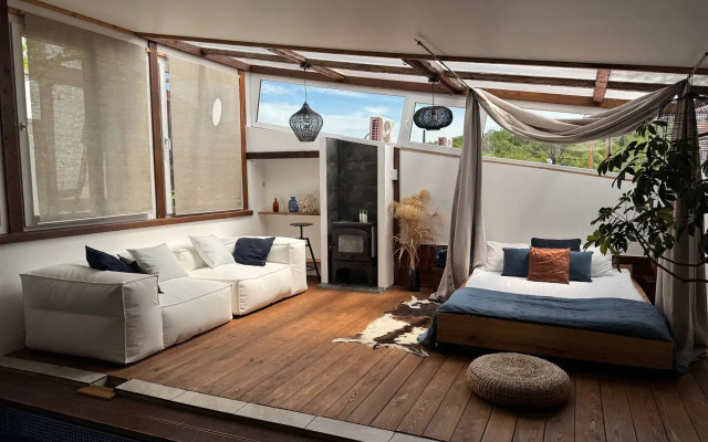 Гостевой дом Шато Бужор