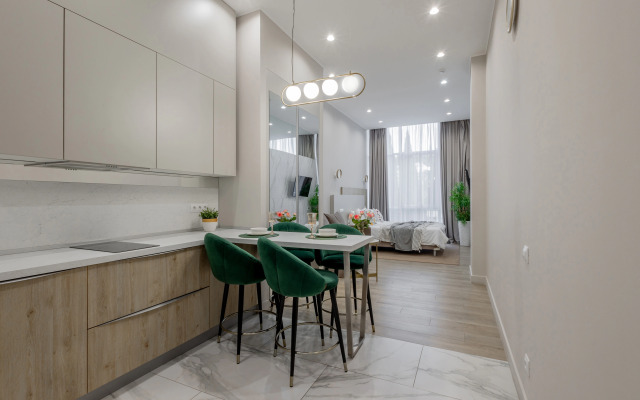 Апартаменты Mirror с видом на Навагинскую