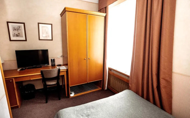Marko Polo Aksay Hotel
